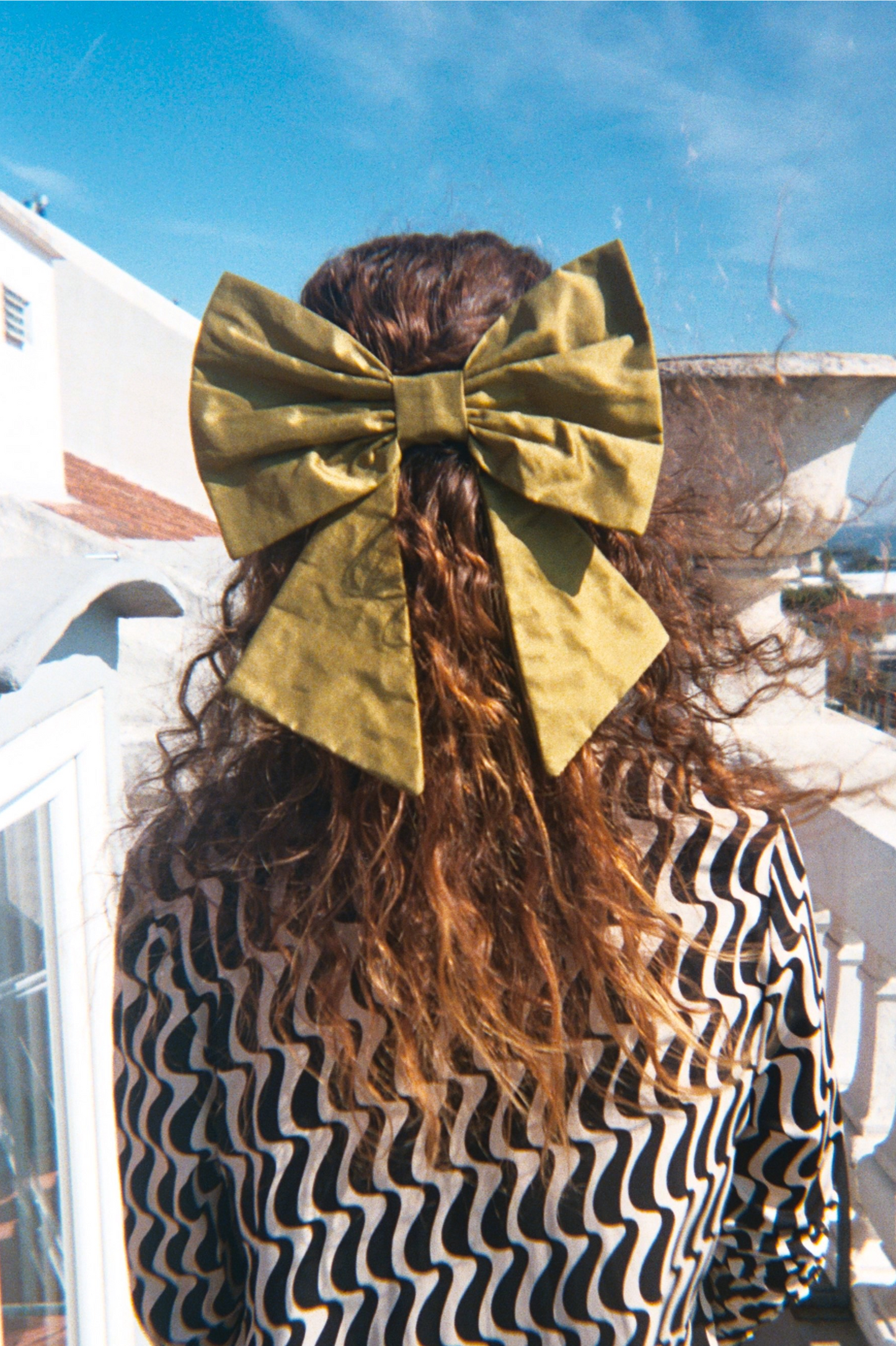 Pussy Cat Bow ~ Green