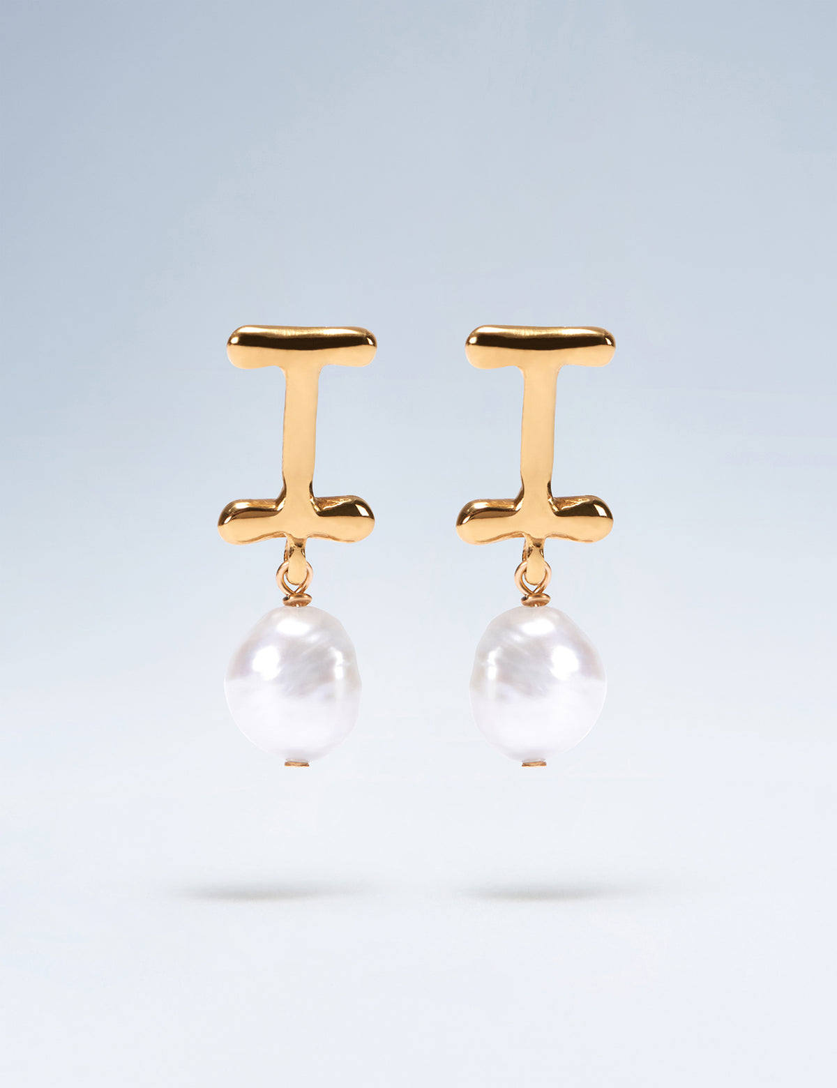 Anne Boleyn letter I gold vermeil earrings with freshwater pearl drops